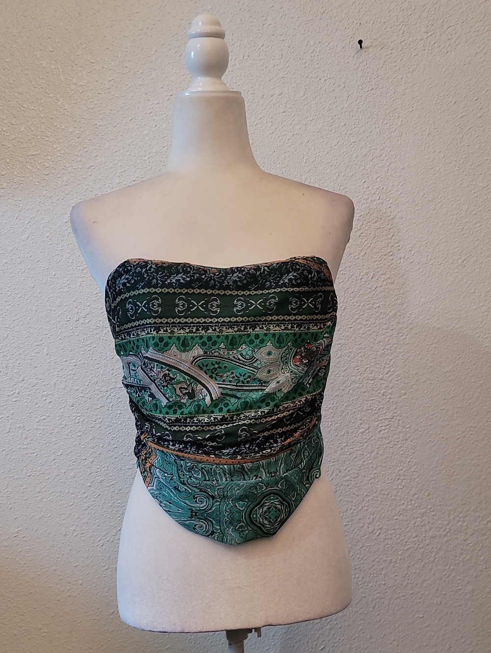 Fashion Nova Green Paisley Strapless Tube Camisole